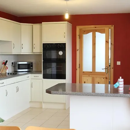Seaview House Tatil Evi *